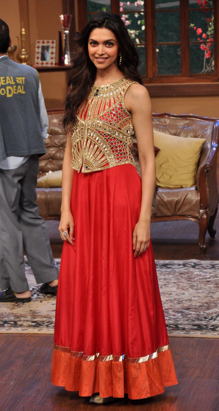 deepika reception red gown