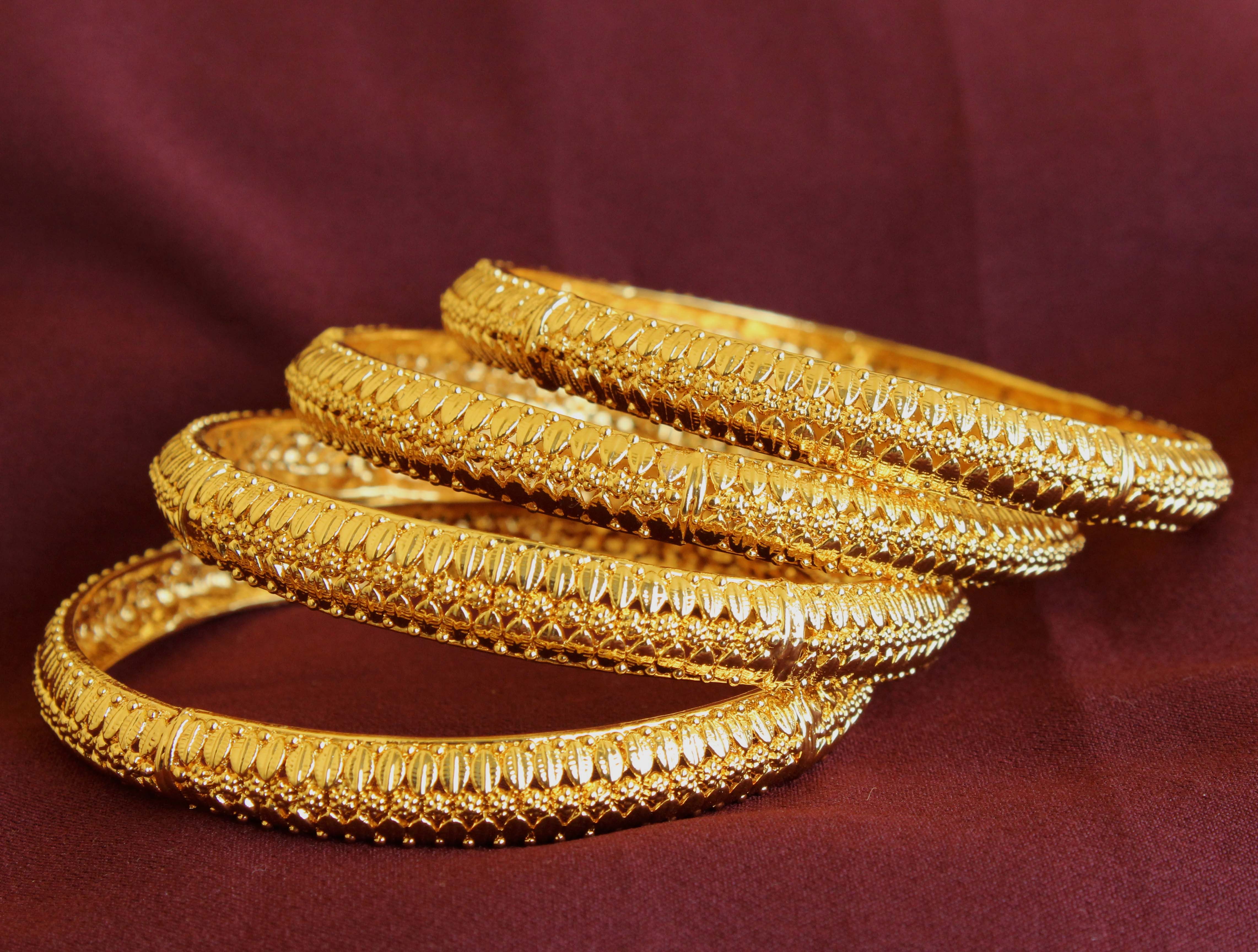 24KT Pure Gold Coated 4 Set Bangles At Amazing Price